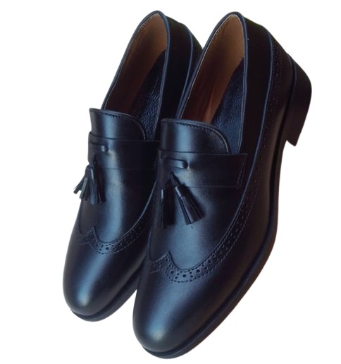 Men's Black Leather Tassel Loafers with Brogue Detailing